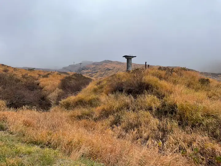 View of abandoned cable car from Sensuiko