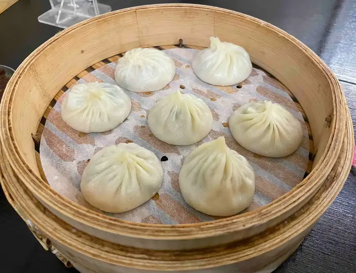 Taiwan soup dumplings
