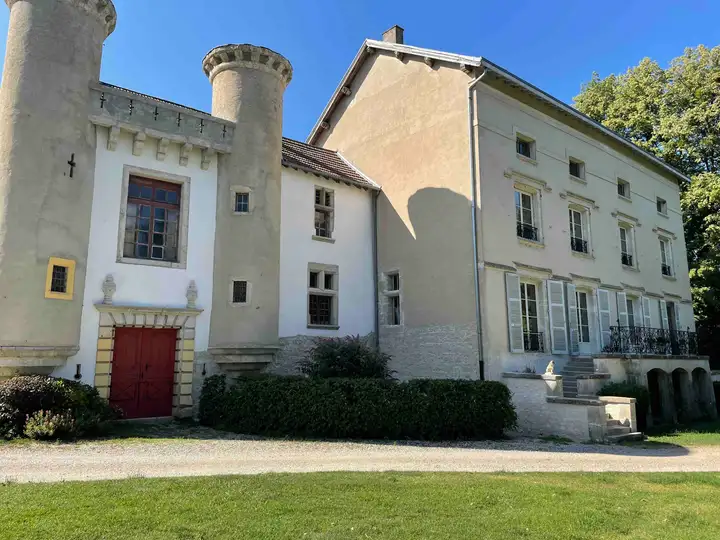  Chateau de Maillat exterior