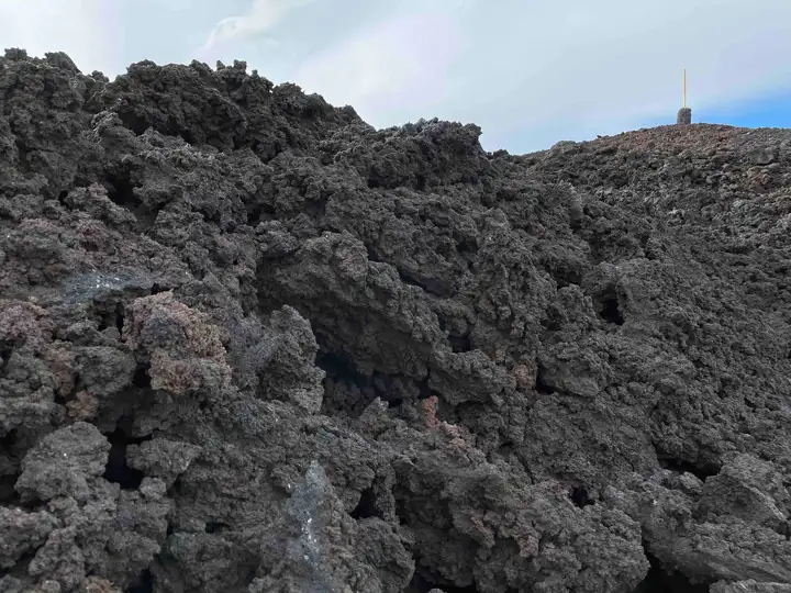 Volcanic rocks on Fimmvörðuháls Trail