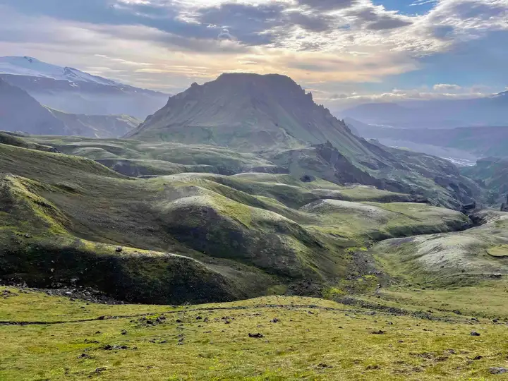 View on Fimmvörðuháls Trail
