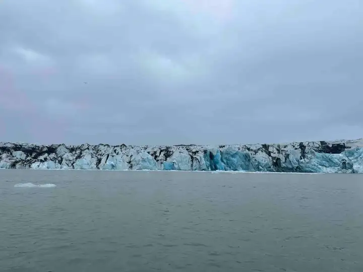 Fjallsárlón glacier wall