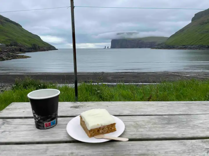 Tjørnuvík snacks