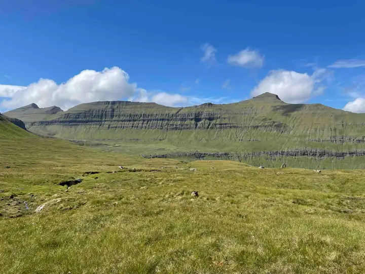 Hellurnar path