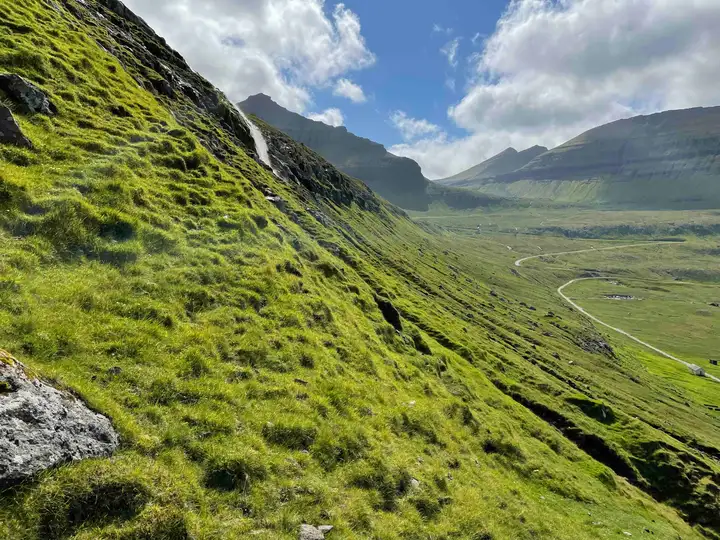 Hellurnar path