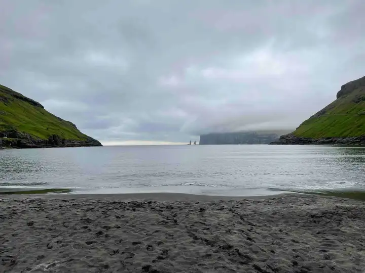 Tjørnuvík beach